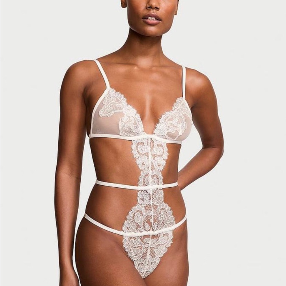 Victoria's Secret Cream Lace Strappy Teddy Bodysuit XL